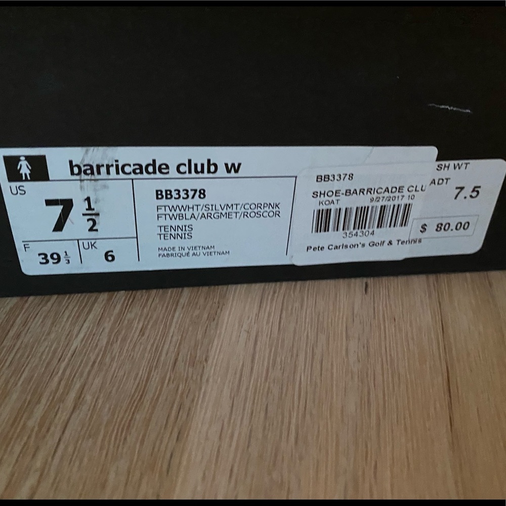 Women’s Adidas tennis shoe size 7.5 - Picture 2 of 11